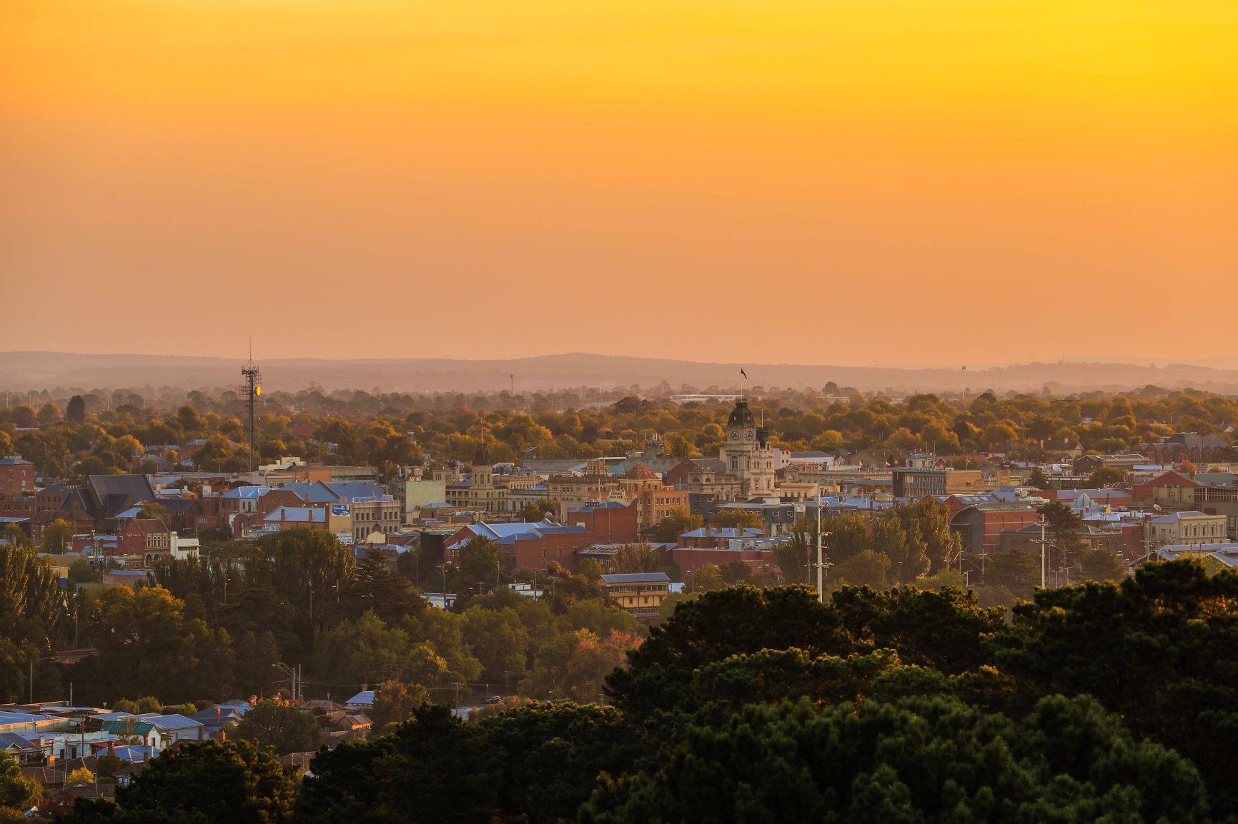 View of Ballarat cityscape from Black Hill look out at sunrise, with Ballarat Town Hall at the centre
