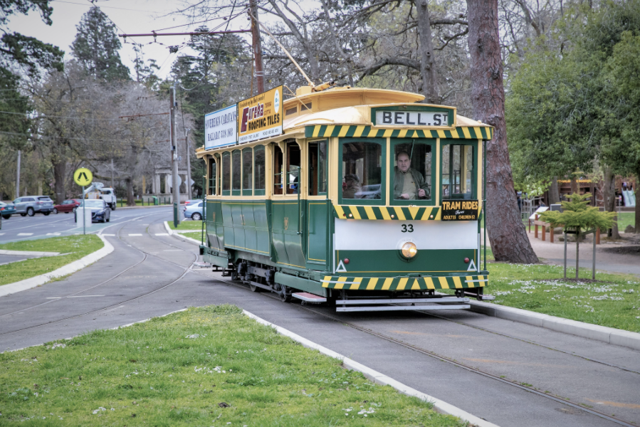 Works to begin replacing tram tracks 