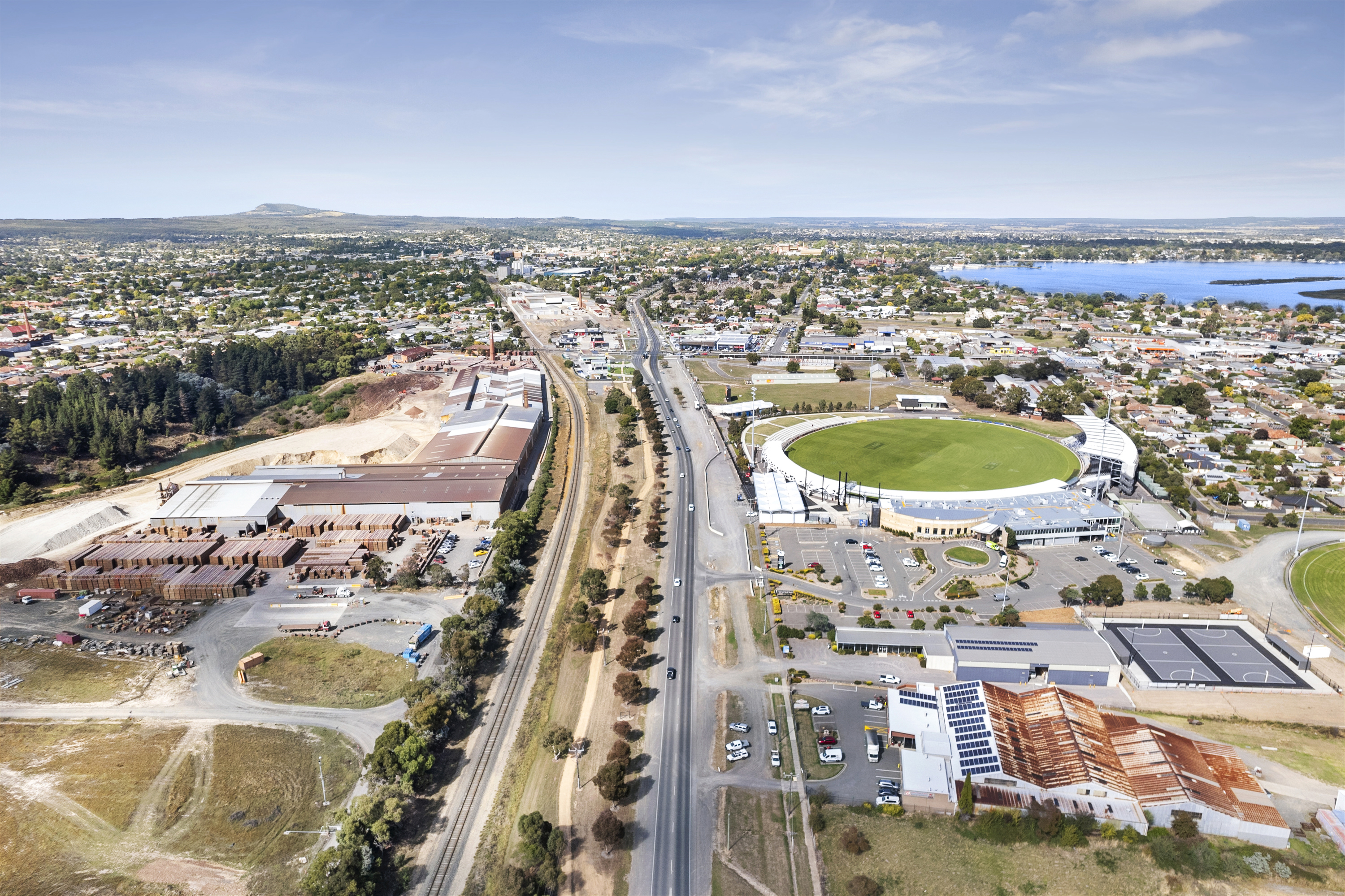 Ballarat North to South Aerial (Creswick Road) and Mars Stadium