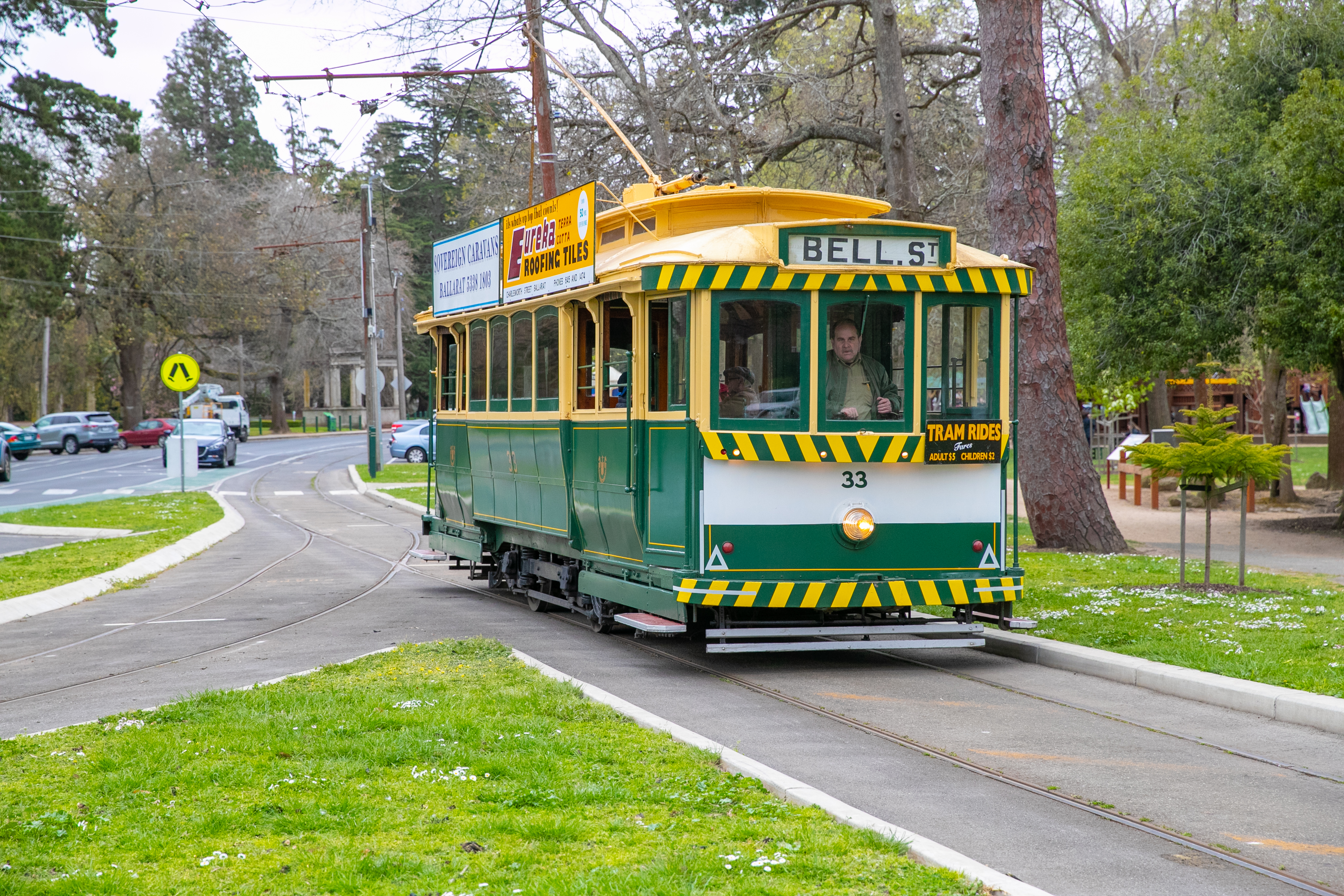 A tram makes its way around Lake Wendouree.
