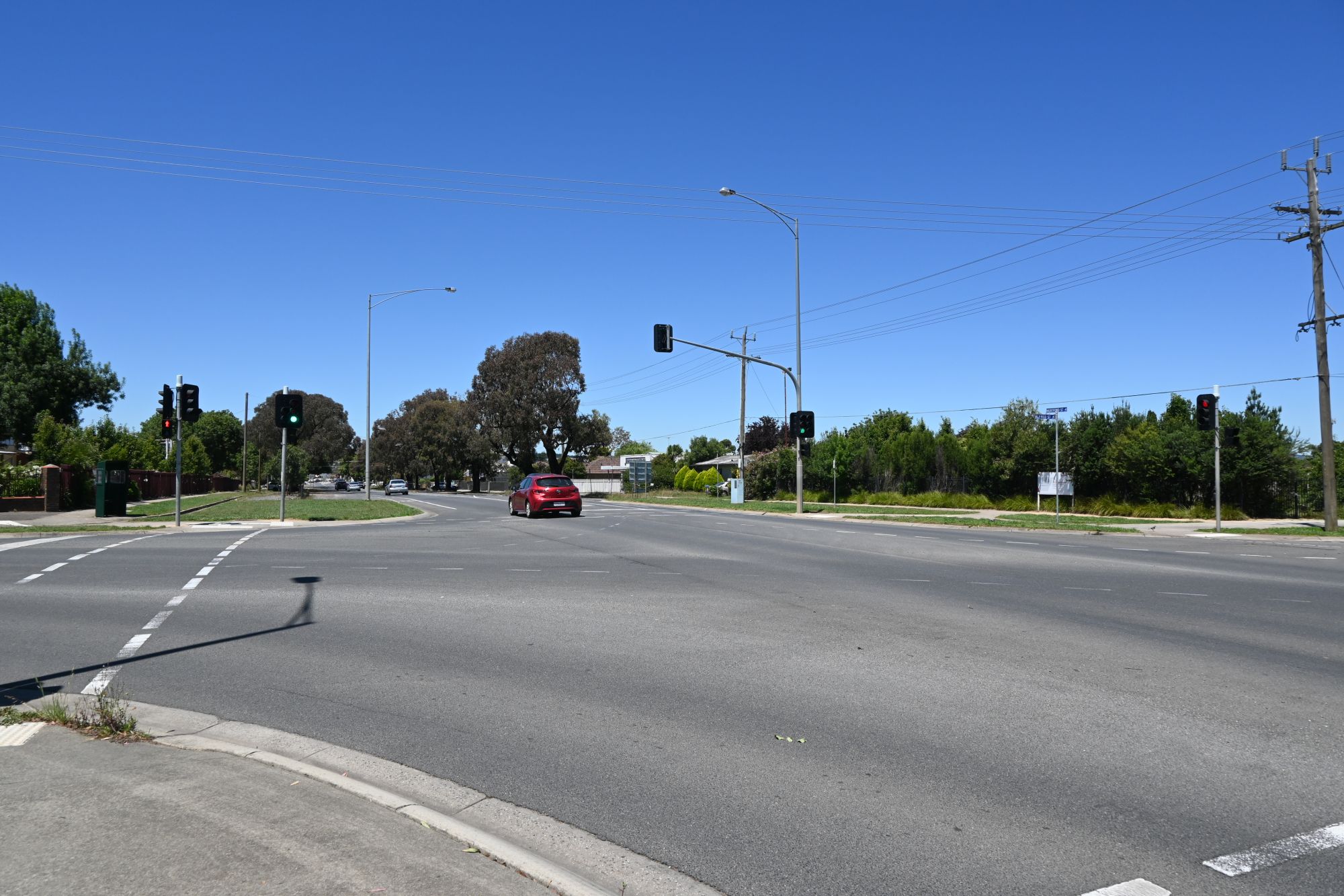 Generic image of intersection of Glenelg Highway and Alfred Street