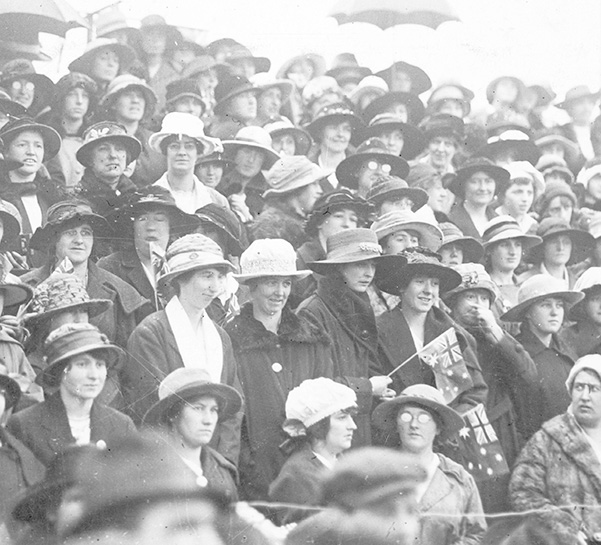 Lucas Girls awaiting the Prince of Wales