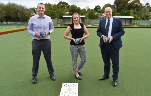 Mayor, Cr Daniel Moloney, Deputy Mayor, Cr Amy Johnson and President of Learmonth Bowling Club, Craig Findlay