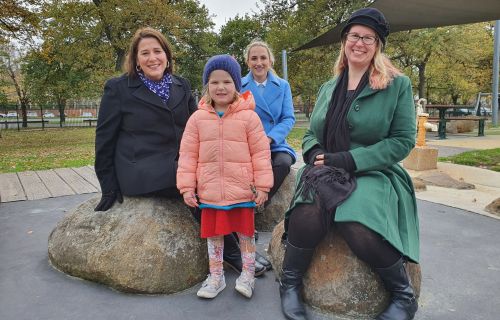 Julianna Addison, Cr Amy Johnson, and Bec Patton at the Victoria Park inclusive play space