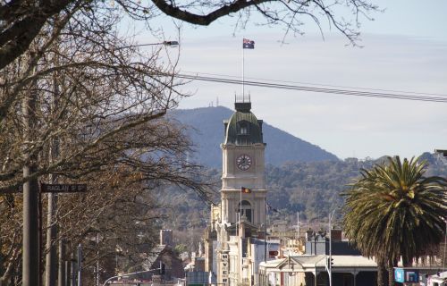 Generic photo Ballarat Town Hall and Mount Warrenheip in the background
