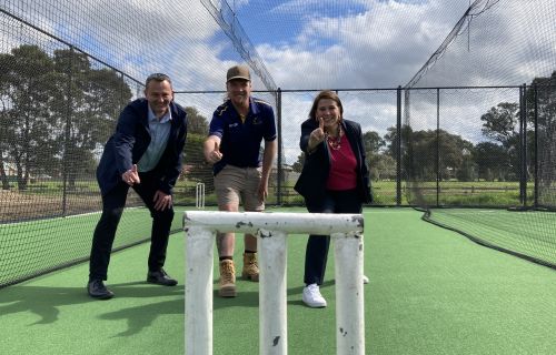 Generic photo cricket nets Mayor Daniel Moloney, cricket player and Juliana Addison