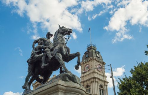 Generic photo statue and Town Hall