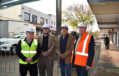 Mayor Des Hudson, Wadawurrung Traditional Owners Aboriginal Corporation Interim CEO Liam Murphy, Bridge Mall Business Association Vice President Shane Donnithorne and 2Construct Managing Director Duncan McPherson