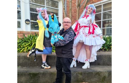 City of Ballarat Mayor, Cr Des Hudson with PopCon cosplay judges