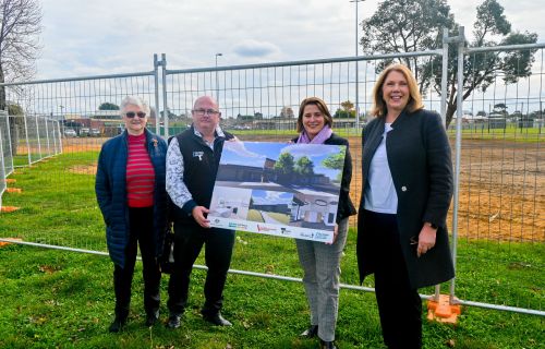 Sebastopol Community Hub Project - Mayor Cr Des Hudson Juliana Addison Catherine King (2)