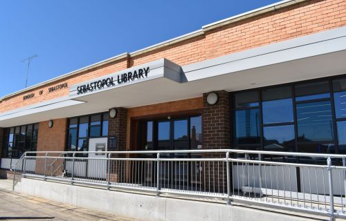 Sebastopol Library front entrance