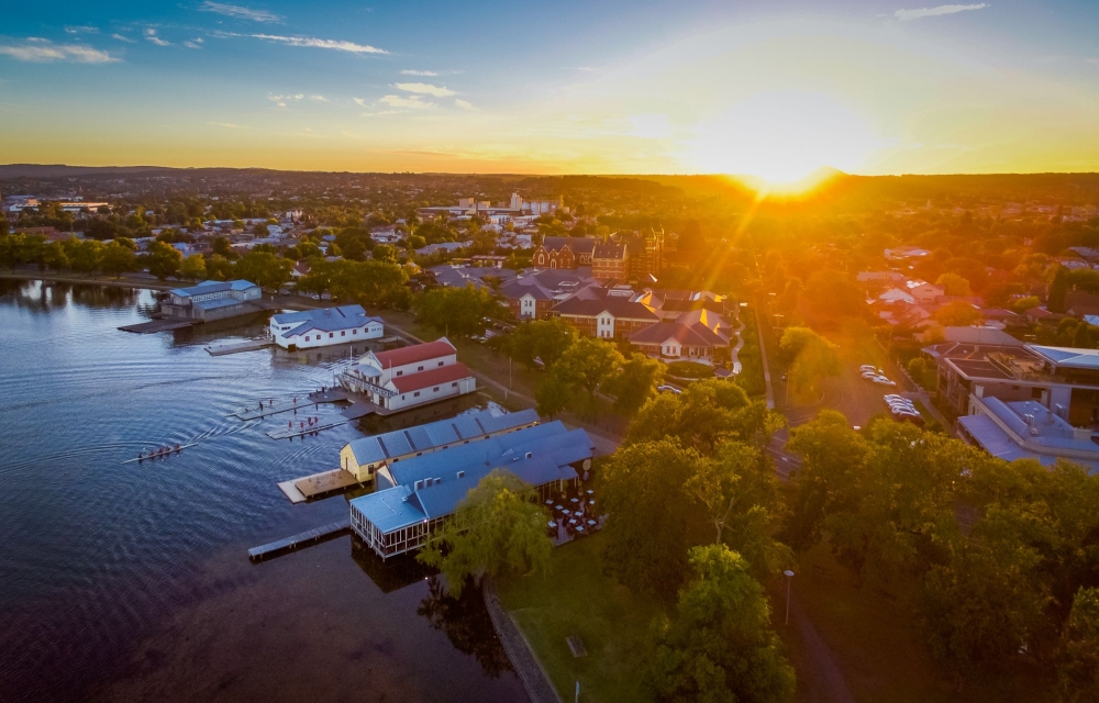 sunrise over lake wendouree