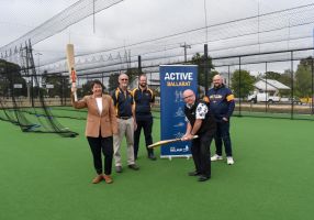 Member for Buninyong Michaela Settle with Ballarat Mayor Cr Des Hudson and East Ballarat Cricket Club representatives