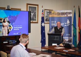 City of Ballarat Mayor Cr Des Hudson speaks at a Draft Budget 2023/24 media briefing.