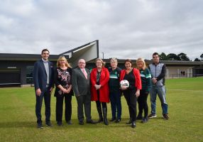 The Y Ballarat Craig Mathieson, Wendouree Neighbourhood Centre manager Manya Ferwerda, City of Ballarat Mayor Cr Des Hudson, Minister for Community Sport Ros Spence and Member for Wendouree West Juliana Addison with representatives from Forest Rangers Soccer Club and North Ballarat Cricket Club.