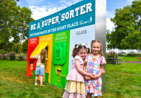 Children with the super sorter game