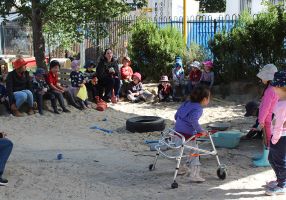 Kids playing in sandpit at Girrabanya